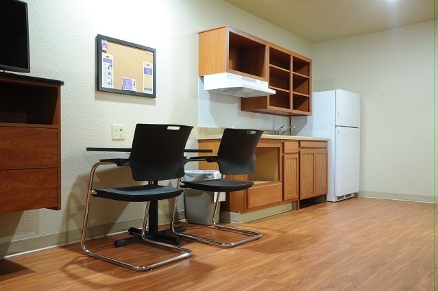 Woodspring Suites Columbus Urbancrest Ґров-Сіті Номер фото