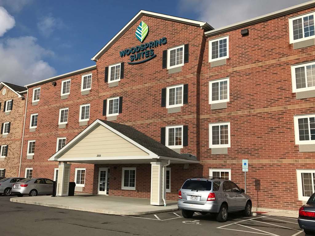 Woodspring Suites Columbus Urbancrest Ґров-Сіті Екстер'єр фото